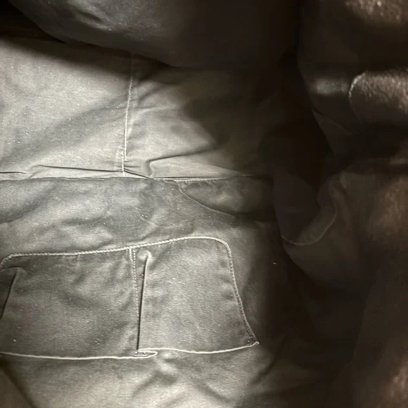 Yves Saint Laurent (YSL) Roady Hobo Bag - Picture 8 of 9